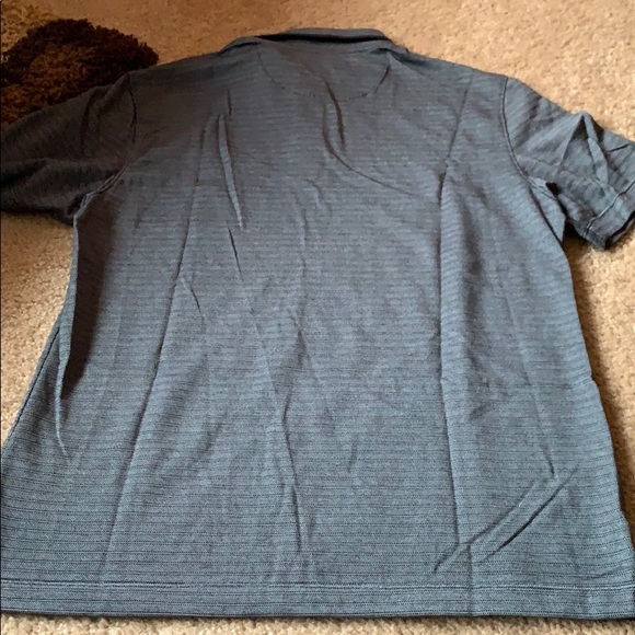NWT Van Heusen Classic Fit Tee - Picture 5 of 7